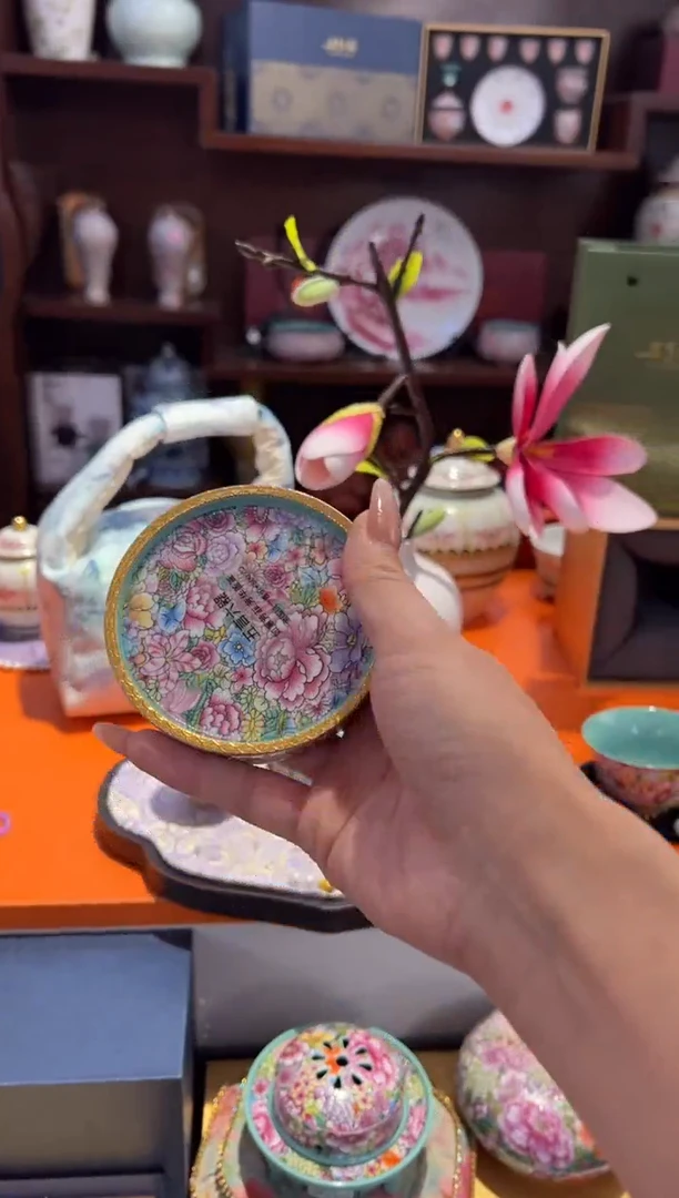 瓷片小乔闪购链接