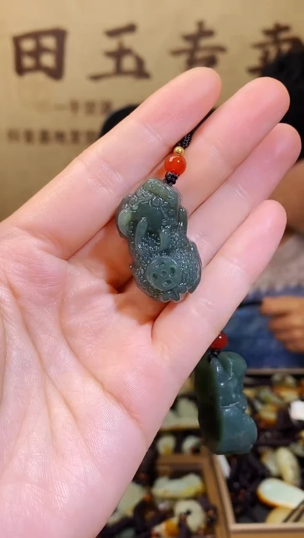 和田玉未镶嵌颈饰多样性随机发货11111