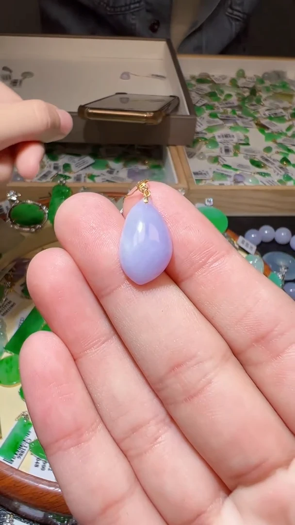 【闪购商品】翡翠颈饰18K金镶嵌我