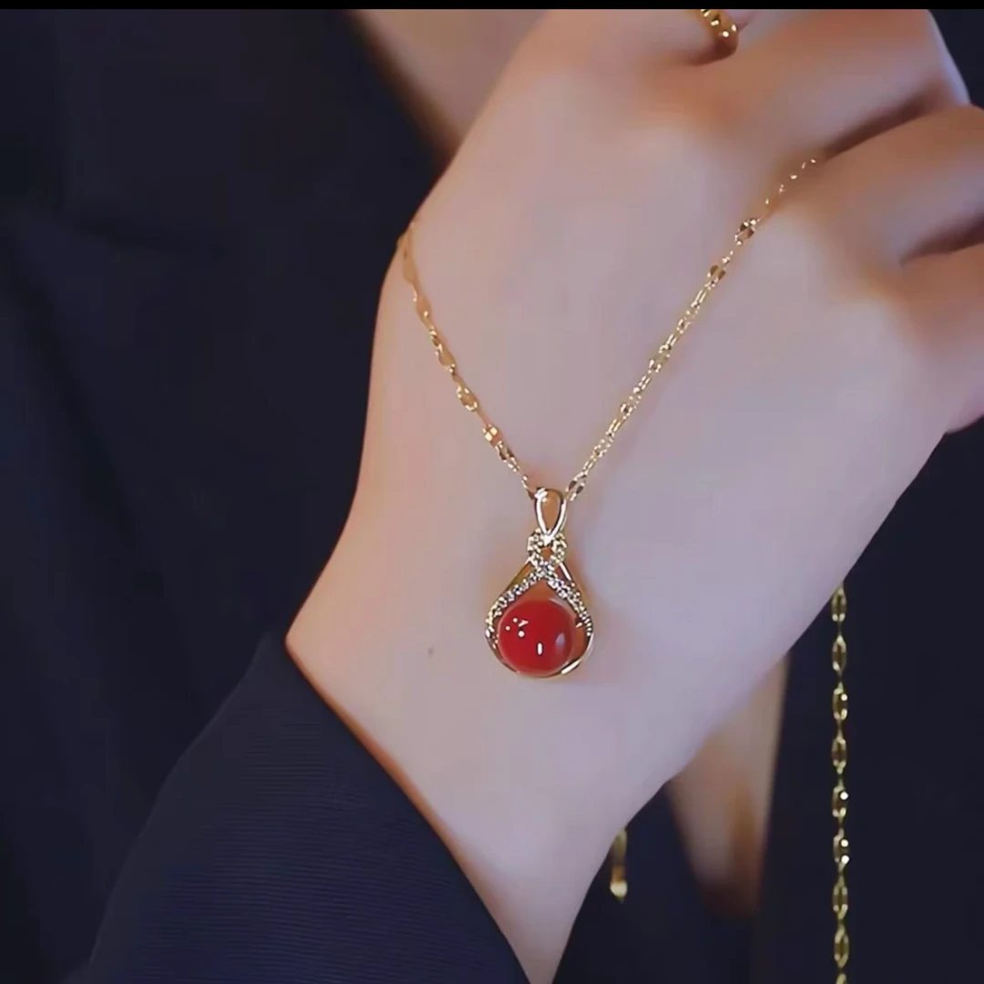 钛钢项链 2529钛钢轻奢掌上明珠红珠锁骨项链（长45）