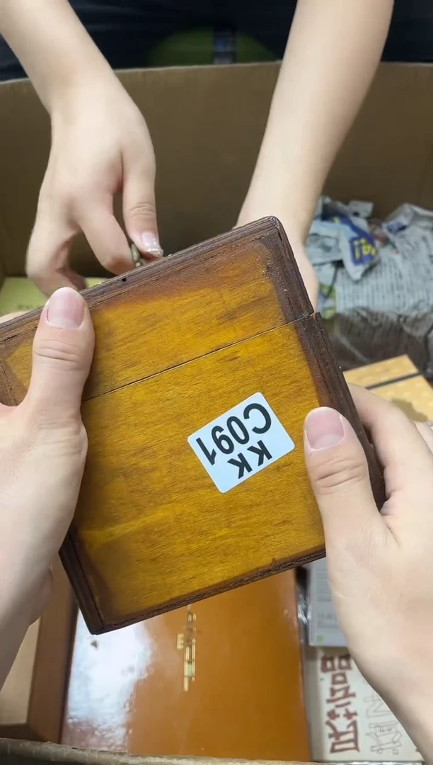 瓷片是***?091是小丫呀 是小丫呀