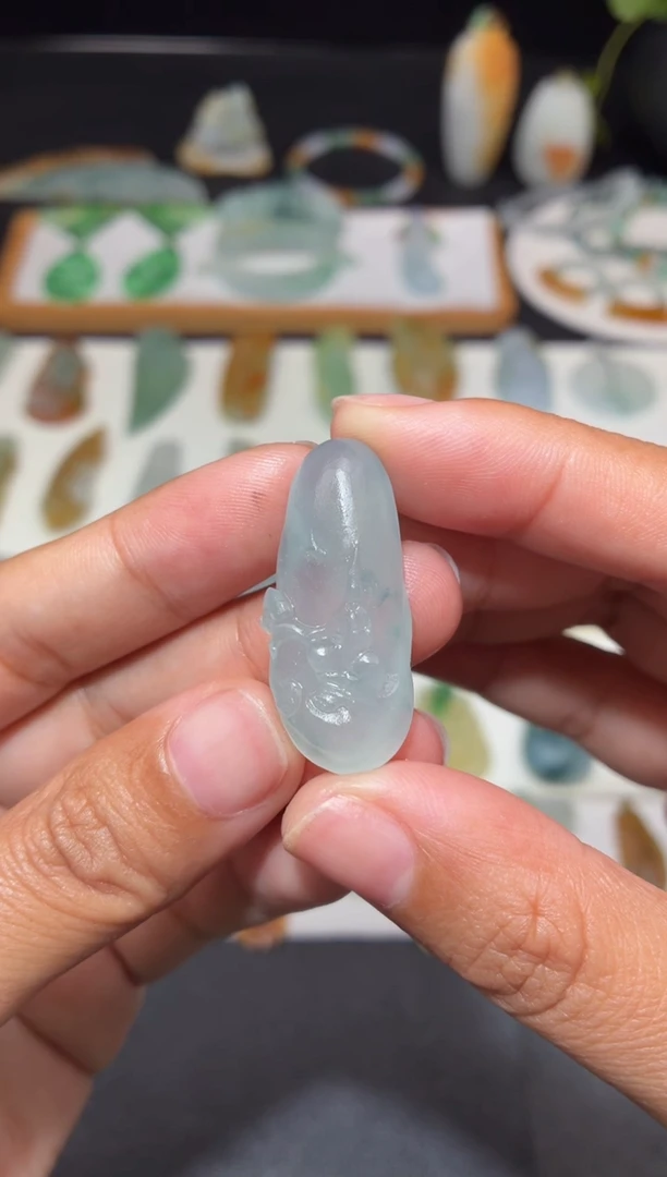 未镶嵌定制翡翠无相观音