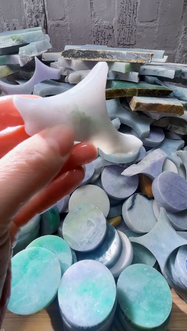 裸石翡翠天然翡翠A货石 南 092