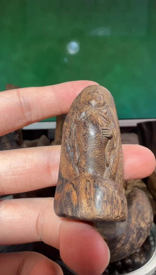 沉香手把件多样性发一