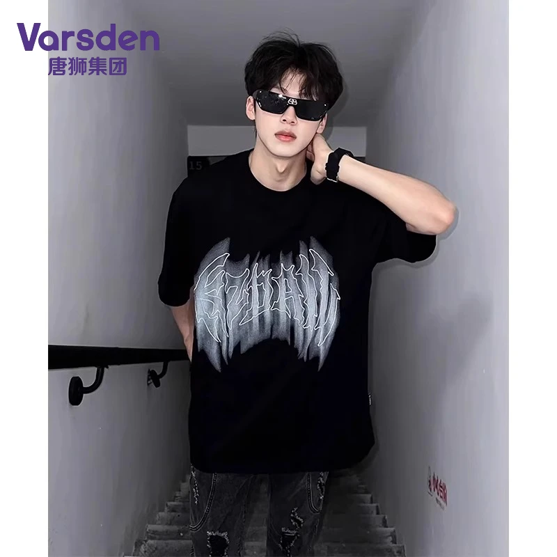 唐狮集团Varsden2025夏季新款潮流美式高街个性羽翼印花宽松上衣