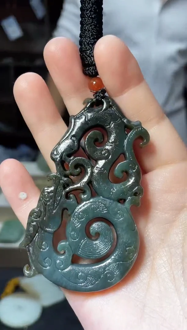 【闪购商品】和田玉颈饰未镶嵌1