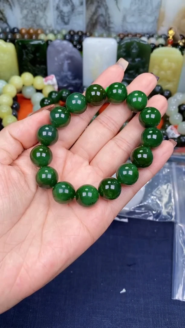 颈饰未镶嵌和田玉和田玉