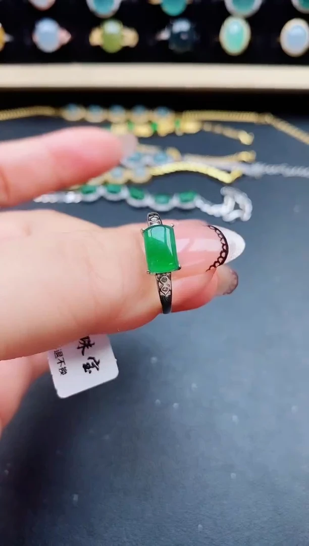 翡翠戒指银S925镶嵌50850