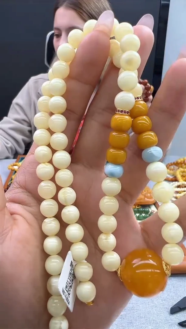 【闪购商品】琥珀颈饰未镶嵌39秒拍号