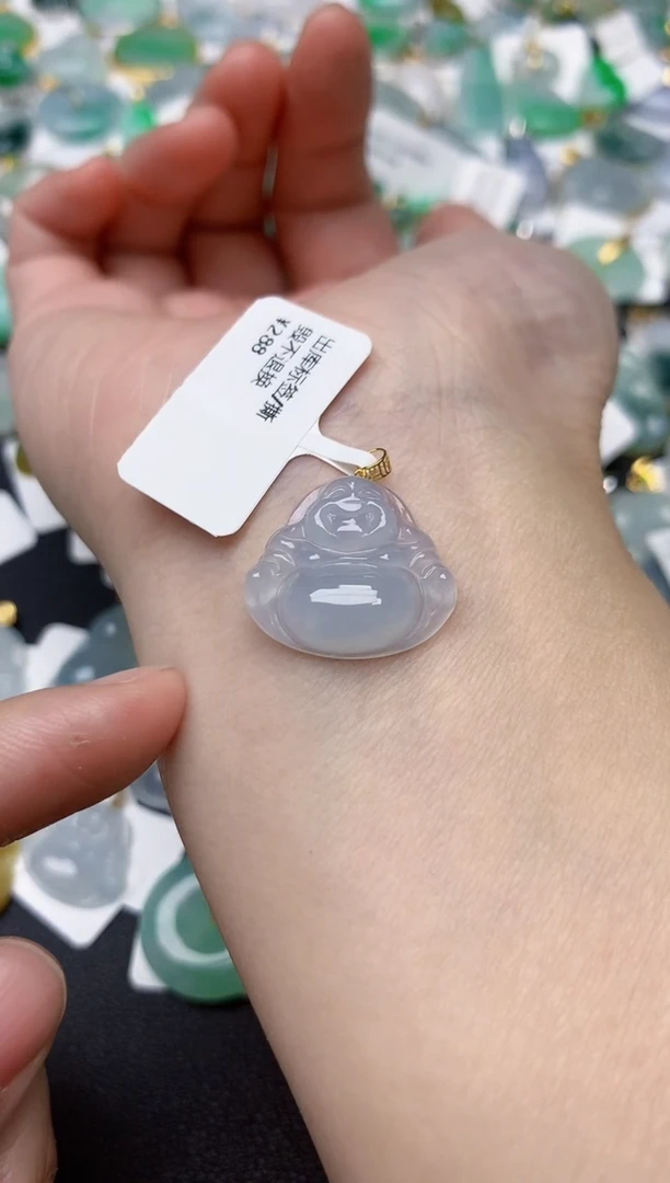 颈饰18K金镶嵌翡翠天然缅甸A货翡翠