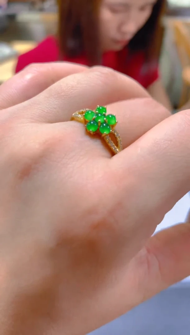 未镶嵌戒指翡翠多样性发一