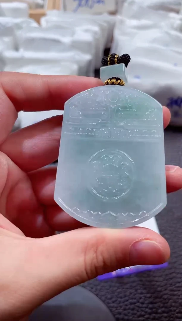 颈饰未镶嵌翡翠00006593