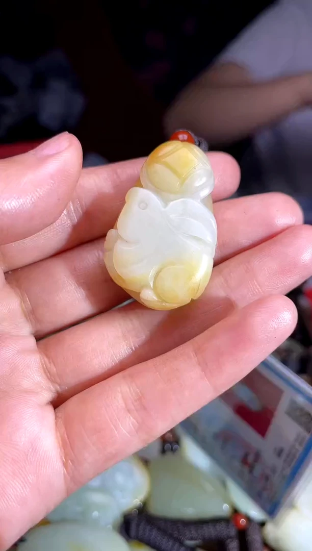 和田玉未镶嵌挂件1