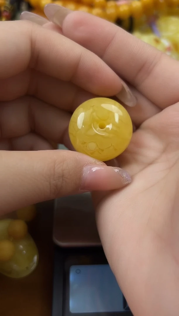 未镶嵌蜜蜡裸石琥珀蜜蜡吊坠