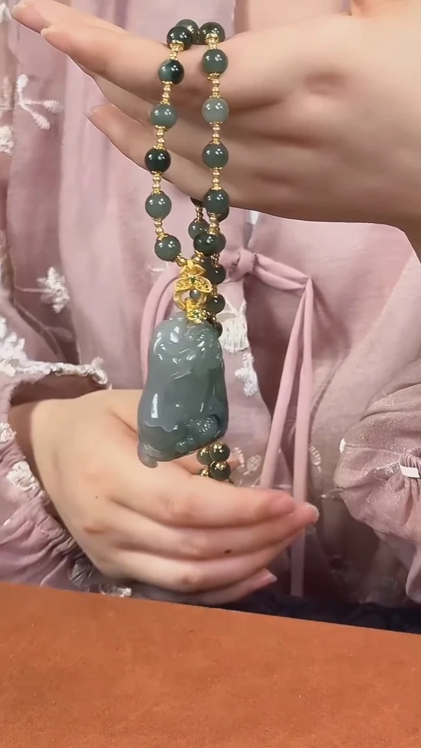 颈饰未镶嵌翡翠翡翠莲蓬吊坠