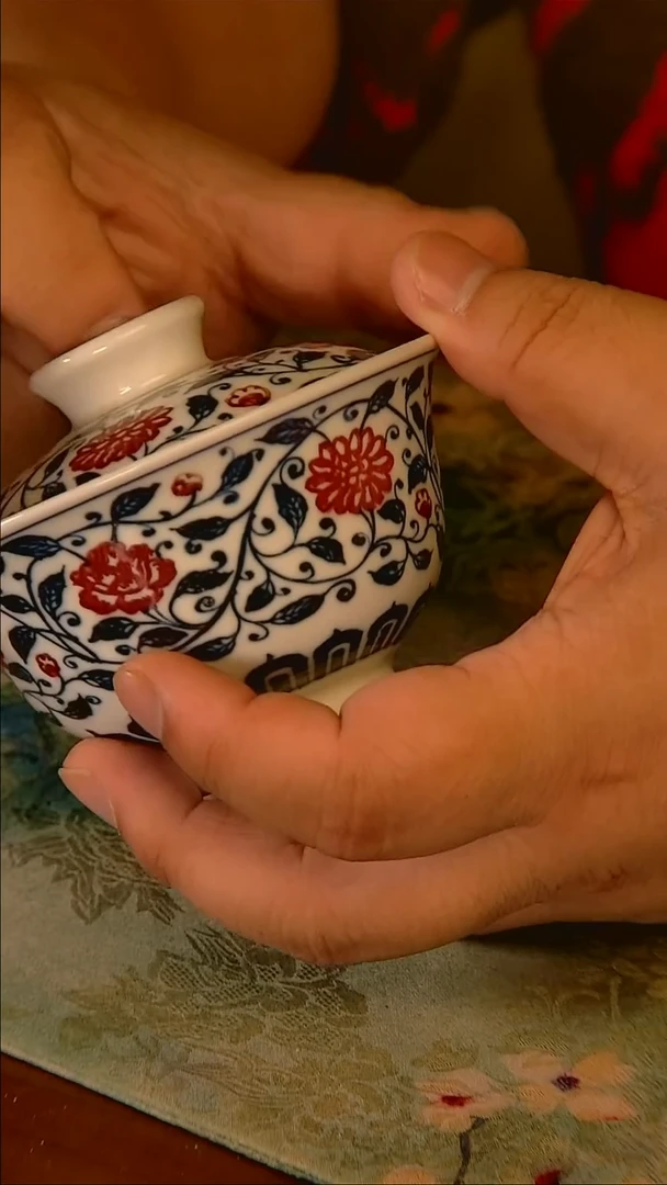 杯手工手绘杯杯很美丽