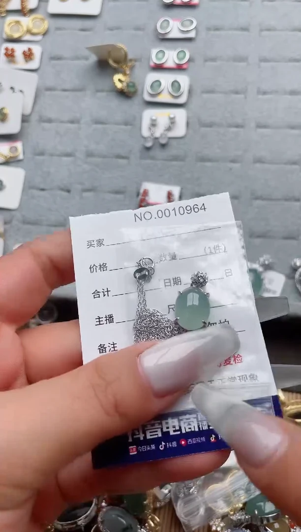 【闪购商品】翡翠戒指银S925镶嵌·