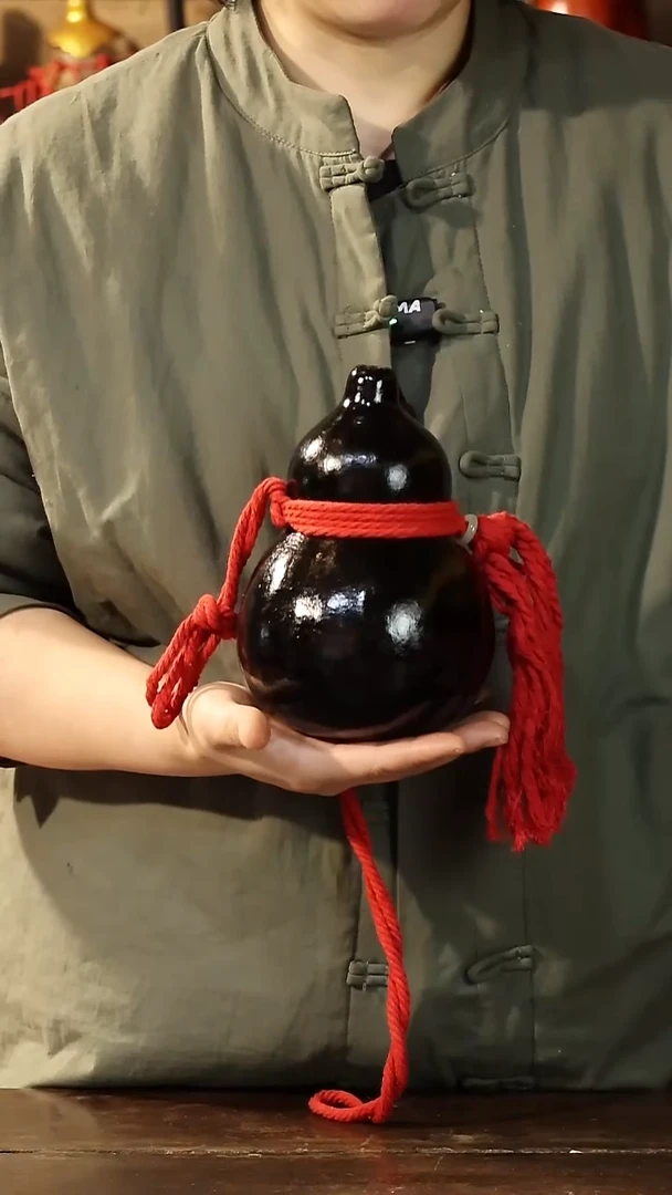 直播链接酒葫芦31轻微压痕