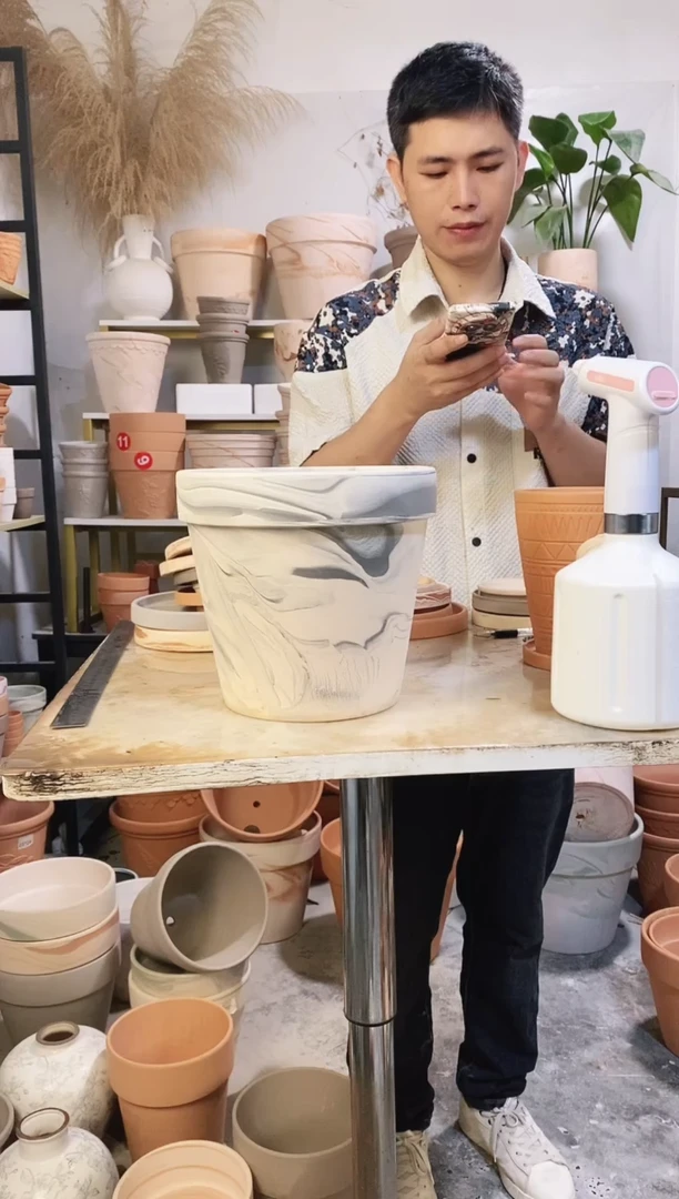 不***话23*21灰白陶 1盆无托