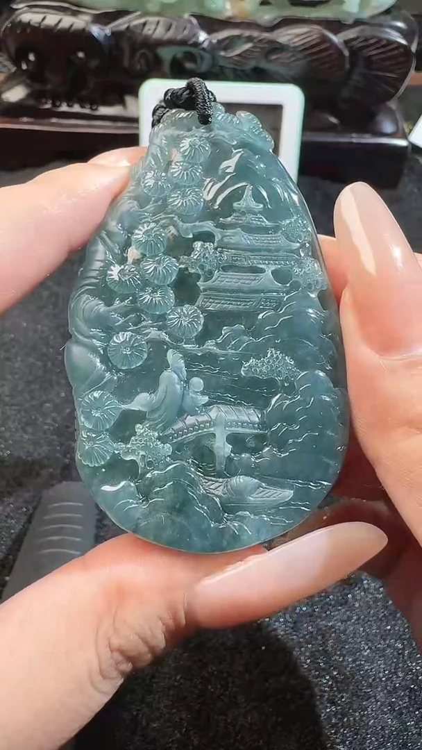 玛瑙/玉髓颈饰未镶嵌左*子挂件