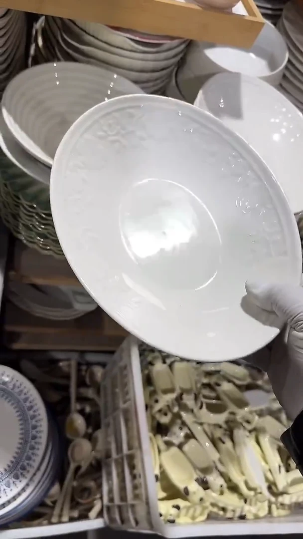 陶瓷浮雕花椭圆 微瑕凑满20元包邮