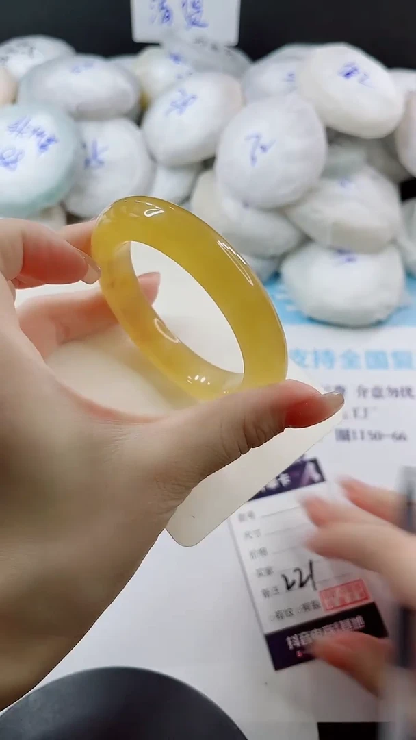 未镶嵌手镯石英质玉多样性发货L21