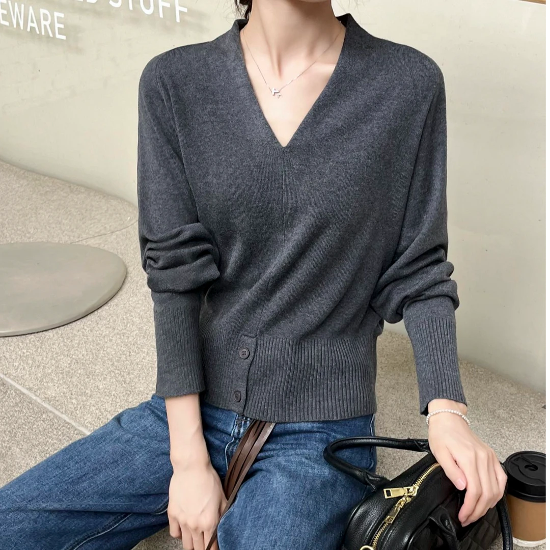 设计感小众V领针织衫女秋冬季时尚气质显瘦百搭毛衣独特收腰上衣