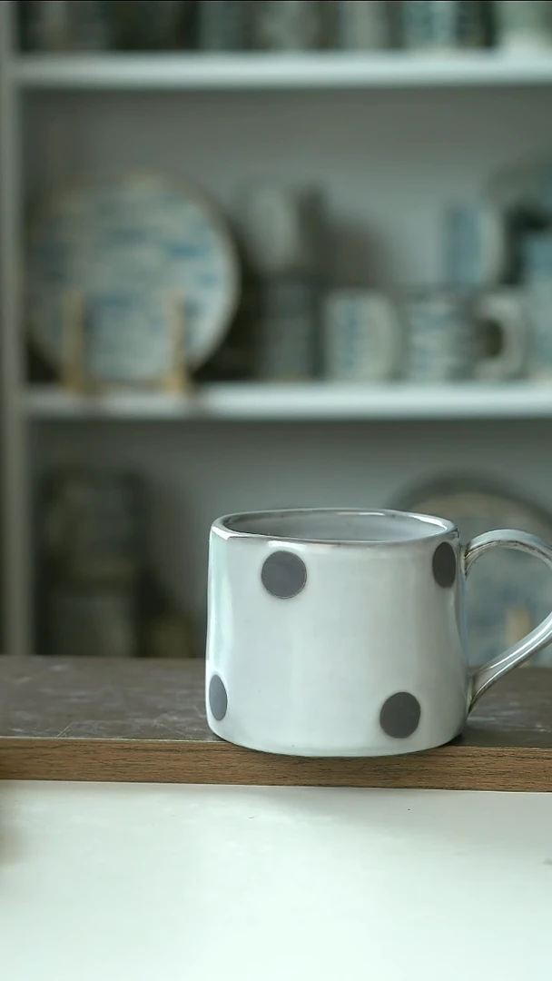 陶瓷116瑕出英国波点马克杯340@4-2@