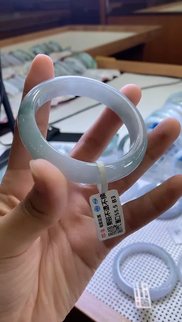 未镶嵌手镯翡翠正圈55圈口，4031