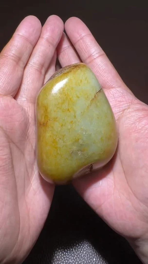 未镶嵌和田玉挂件和田玉