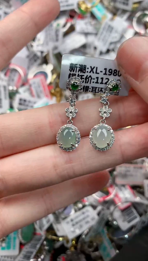 银S925镶嵌戒指翡翠17      8