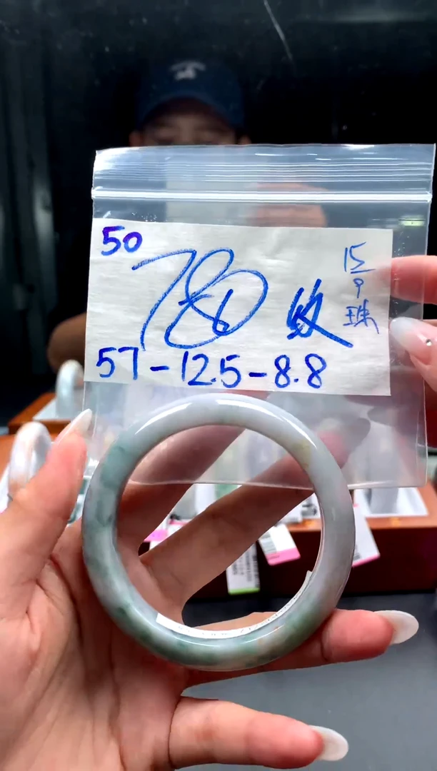 未镶嵌定制翡翠50翡翠毛货需精细抛光手镯多样性拍一发一
