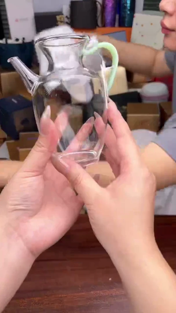 禾墨仿宋壶浅玉色