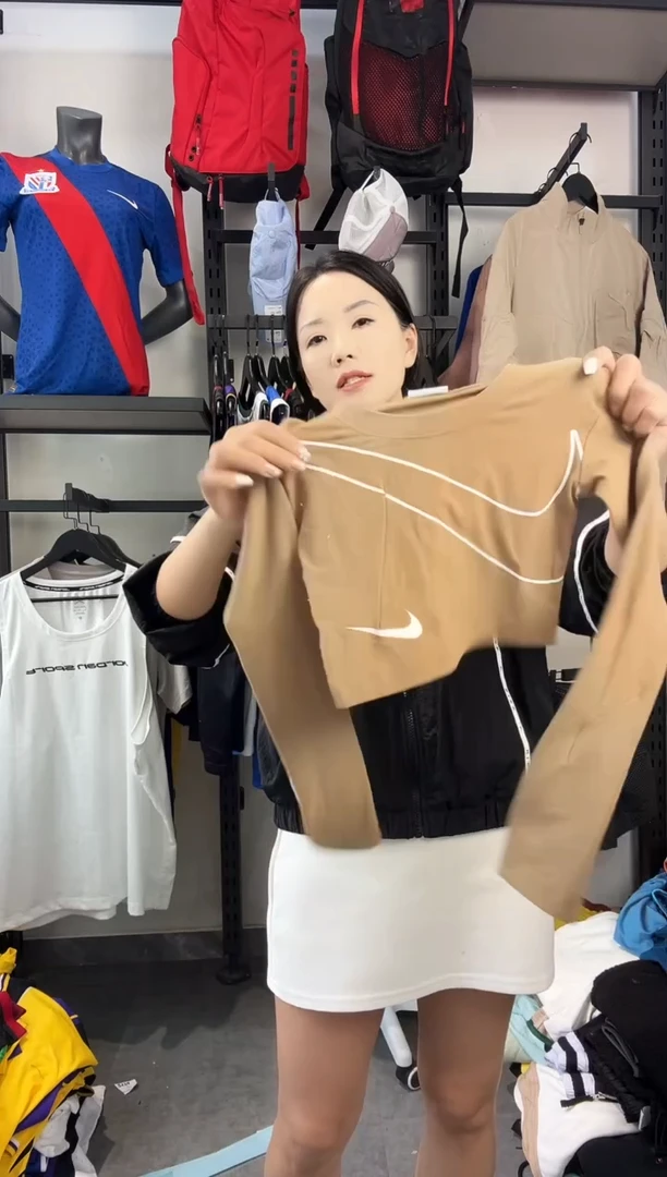 783编码 瑕疵款直播间过款为准 尺码S