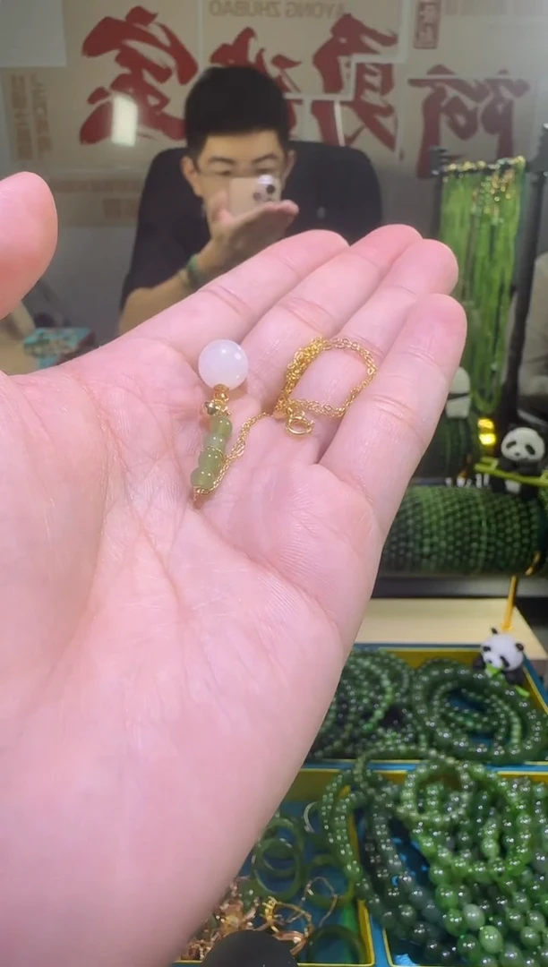 和田玉银S925镶嵌颈饰3