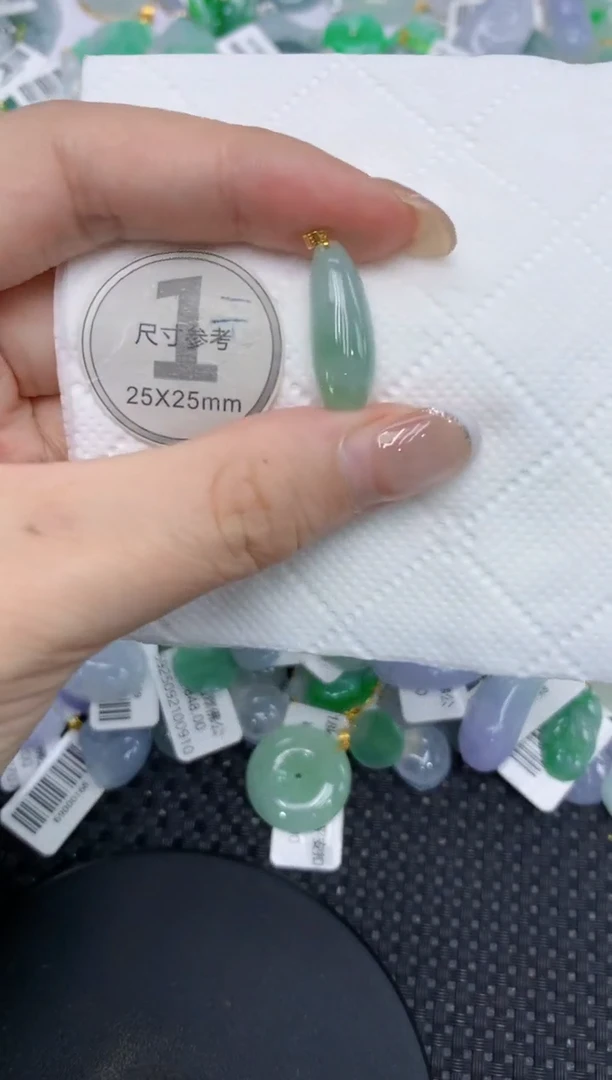 颈饰未镶嵌翡翠11111111