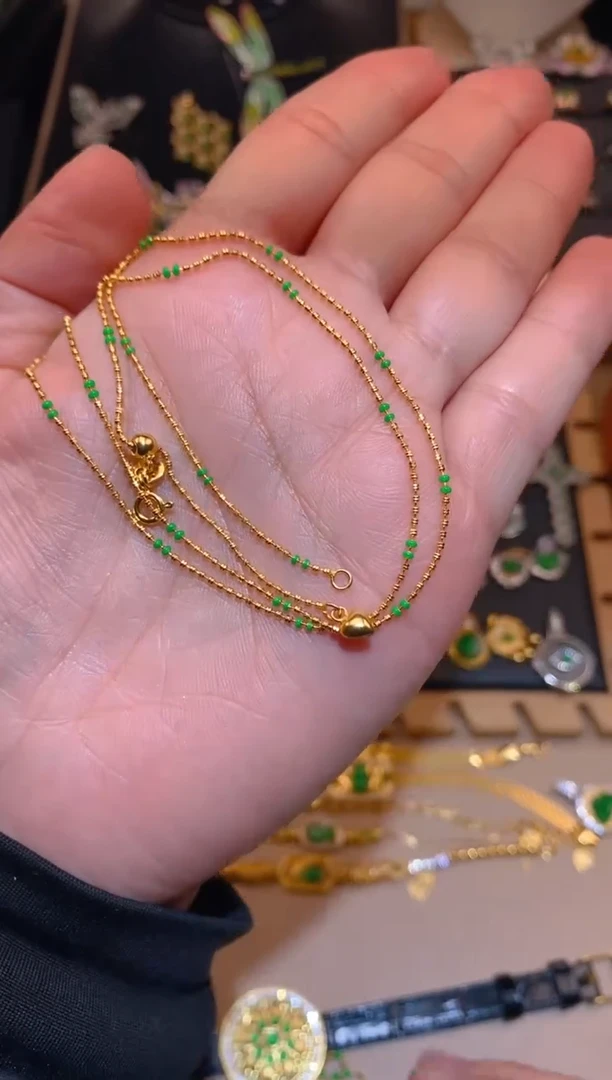 【闪购商品】翡翠吊坠(不含链)未镶嵌项链