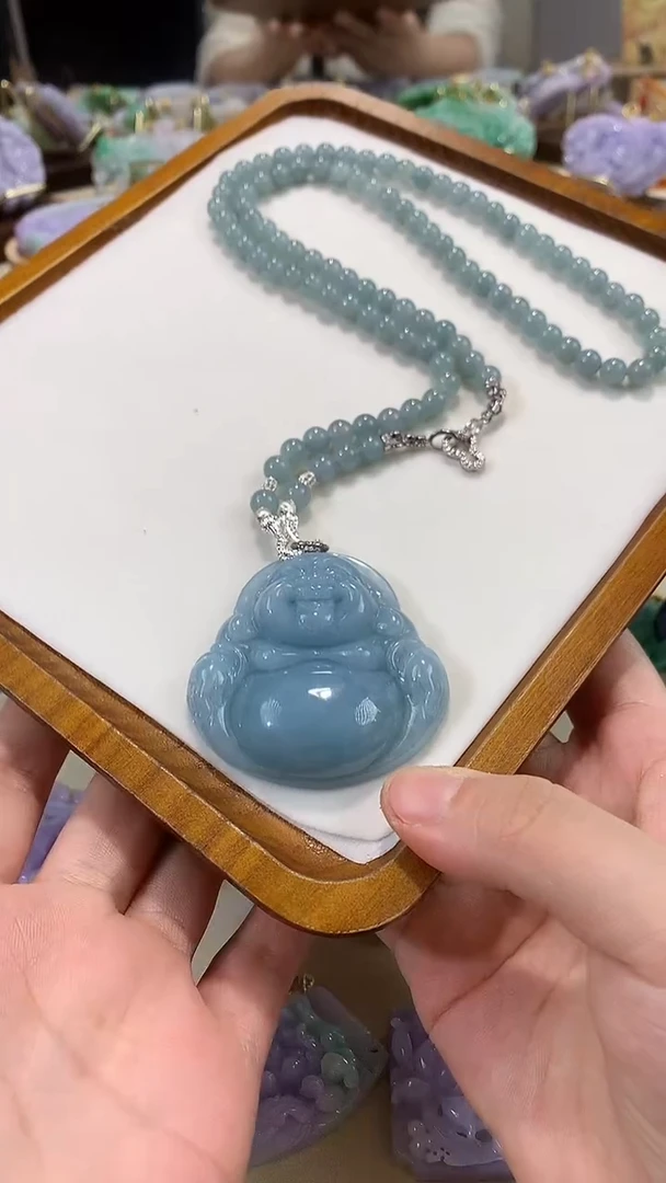 颈饰未镶嵌翡翠吊坠