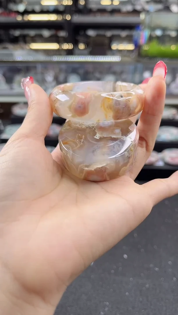 未镶嵌手镯石英质玉瑾圈口（赠品镯心）