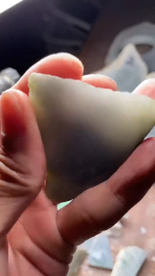 翡翠裸石天然缅甸A货翡翠