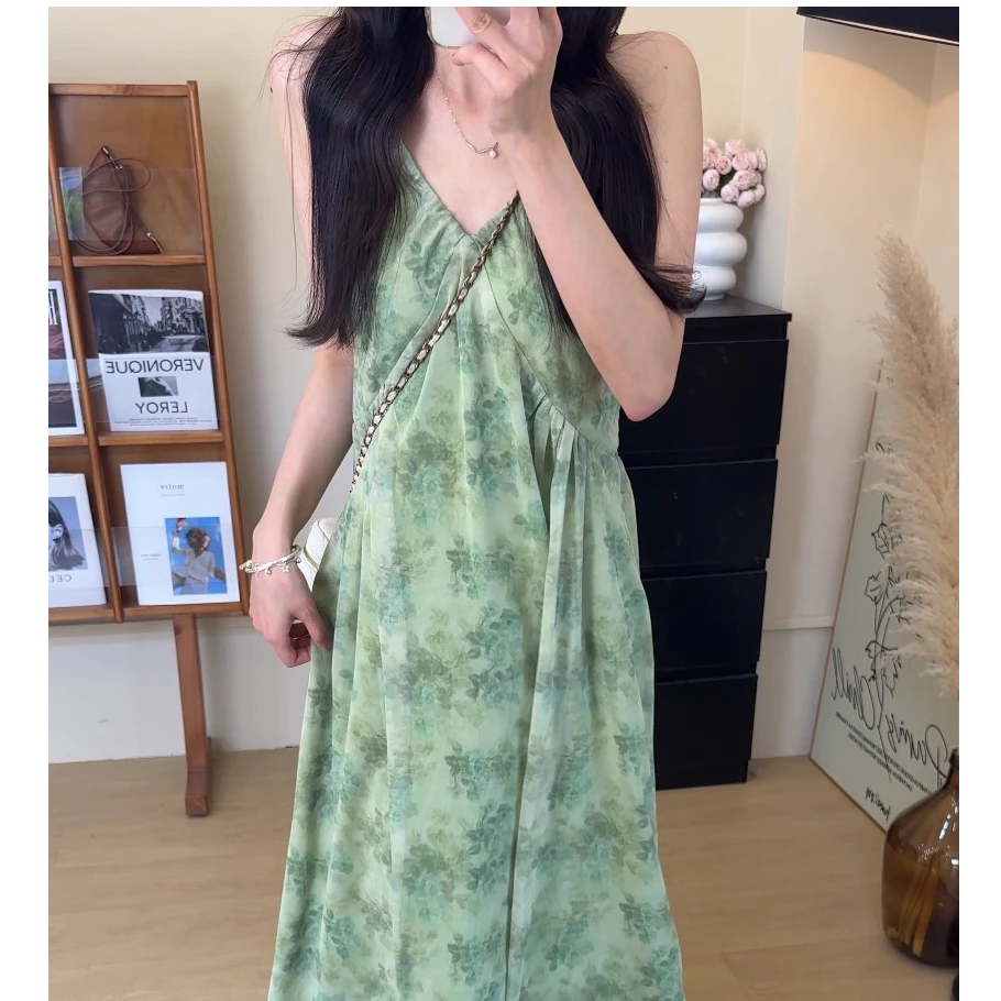 2025春夏上新初恋清纯感飘逸天花板半熟青柠吊带裙