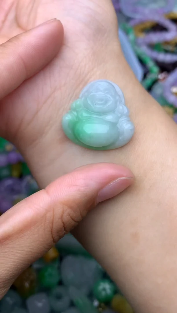 颈饰未镶嵌翡翠天然缅甸翡翠吊坠