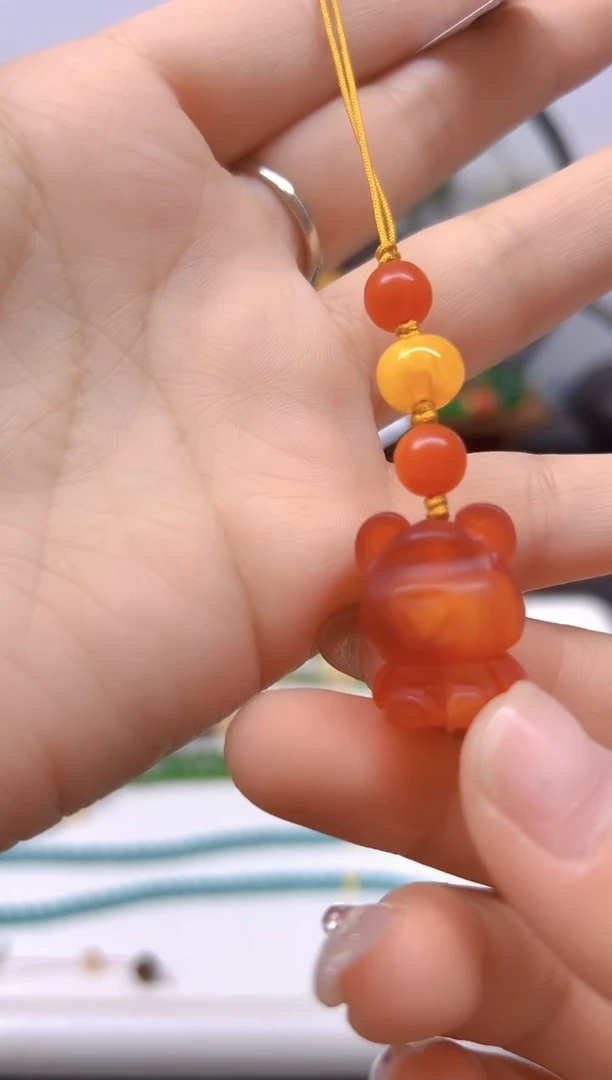 【闪购商品】蜜蜡手链未镶嵌手机挂T58