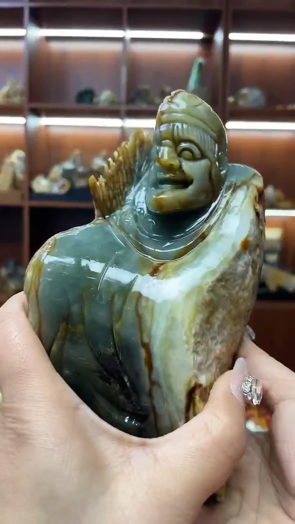 未镶嵌岫玉吊坠状**晴