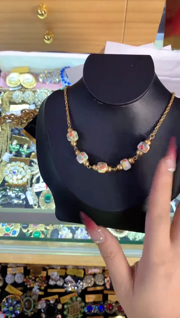 【闪购商品】瓷片楚楚中古珠宝甄选不退换