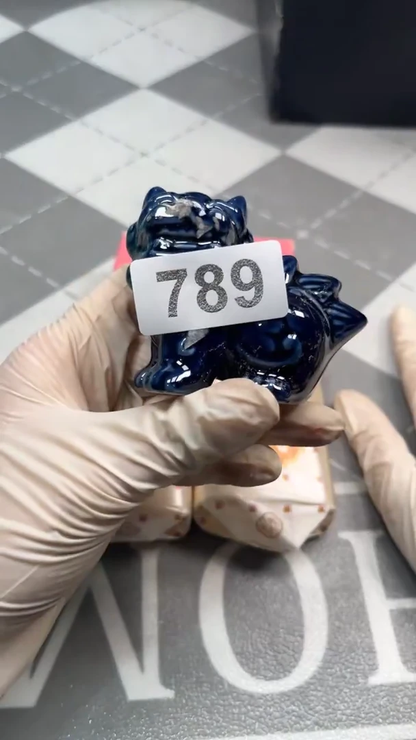 瓷片陶瓷如图所示周边