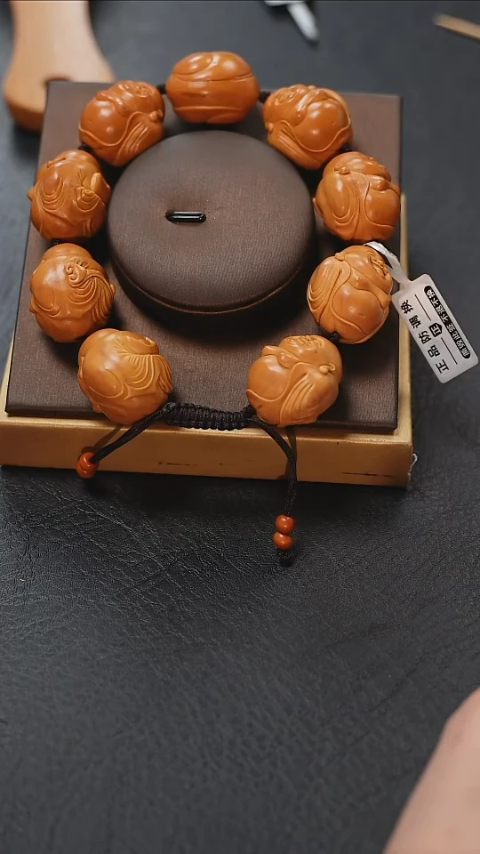 【闪购商品】橄榄核吊坠 梦梦精品核雕