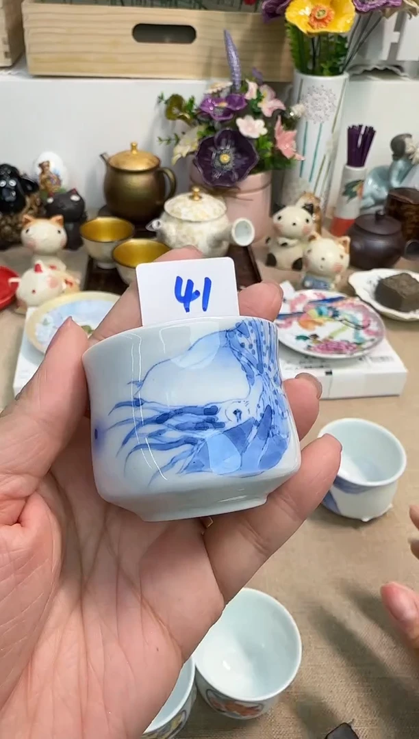 瓷片辰辰家的瓷器真好看