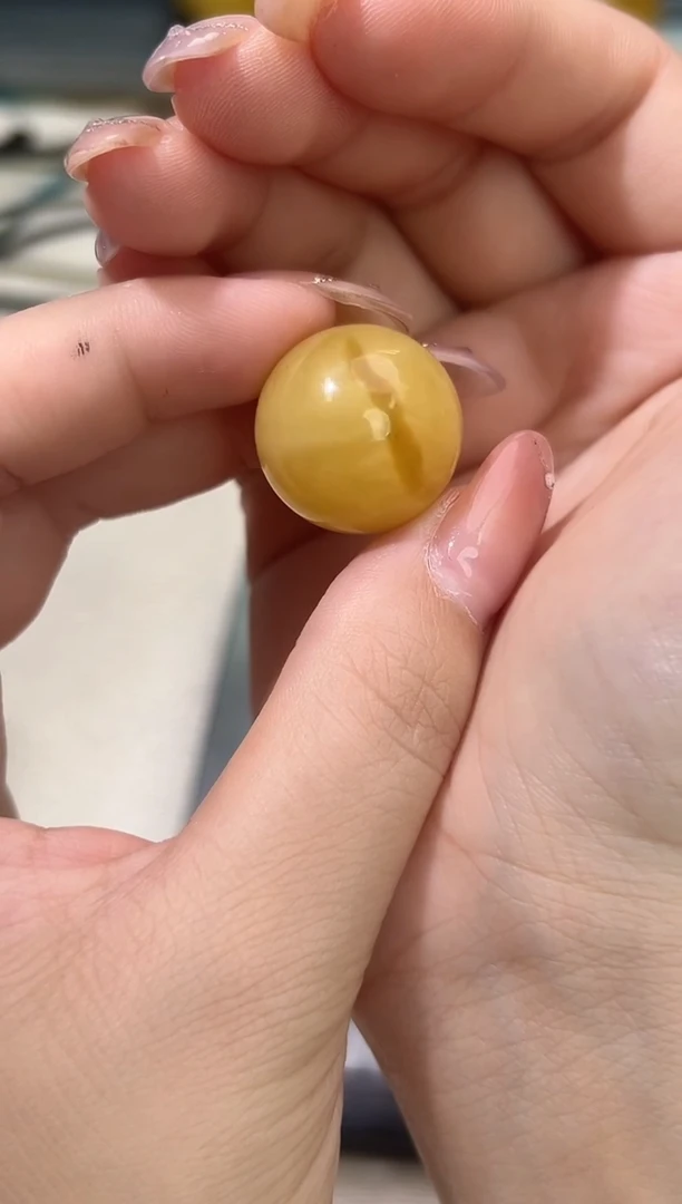 裸石琥珀未镶嵌琥珀蜜蜡吊坠