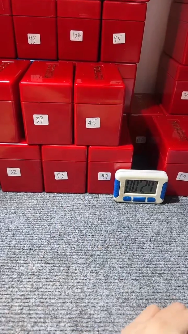 铜楠****g不下播根/盒子币10/87//